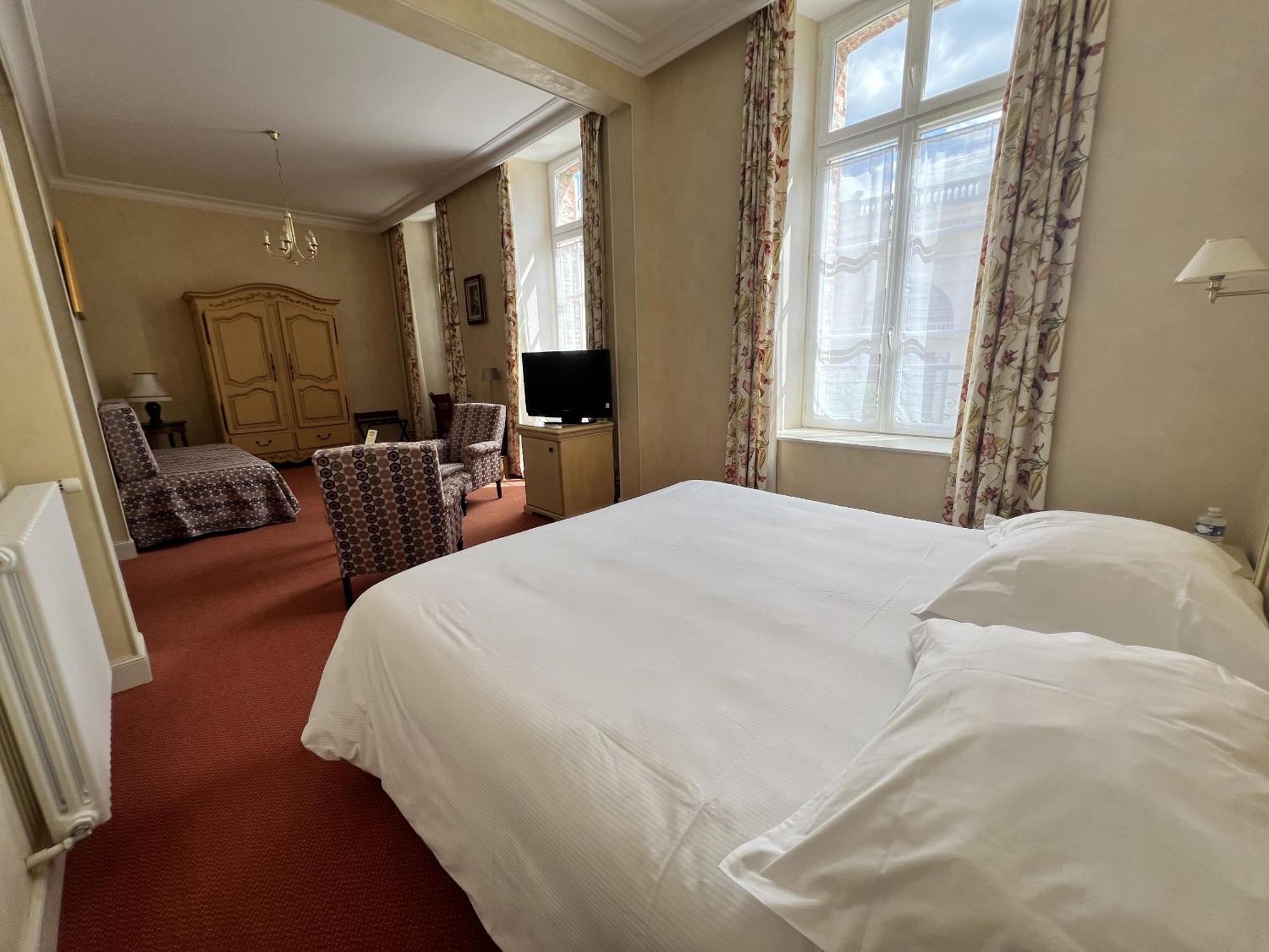 Hotel Castel Jeanson เอ-แชมเปญ ห้อง รูปภาพ
