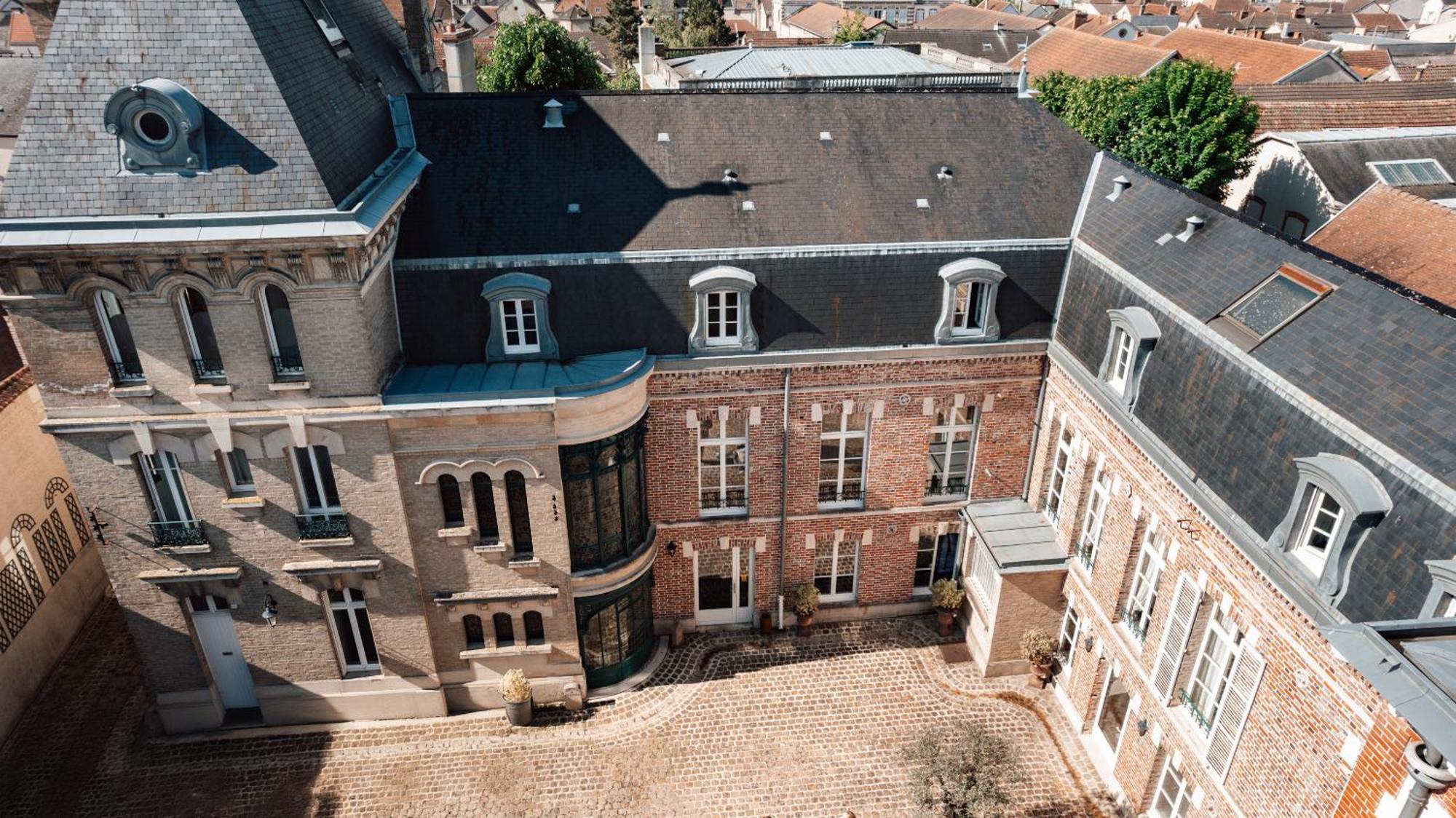 Hotel Castel Jeanson เอ-แชมเปญ ภายนอก รูปภาพ